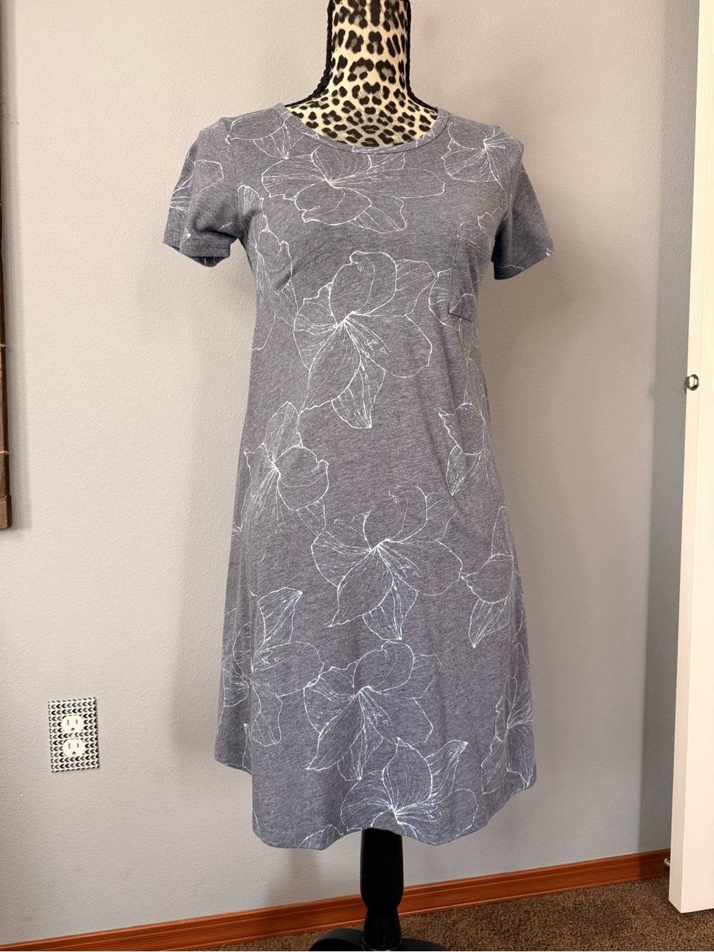LuLaRoe Gray Floral Midi Dress